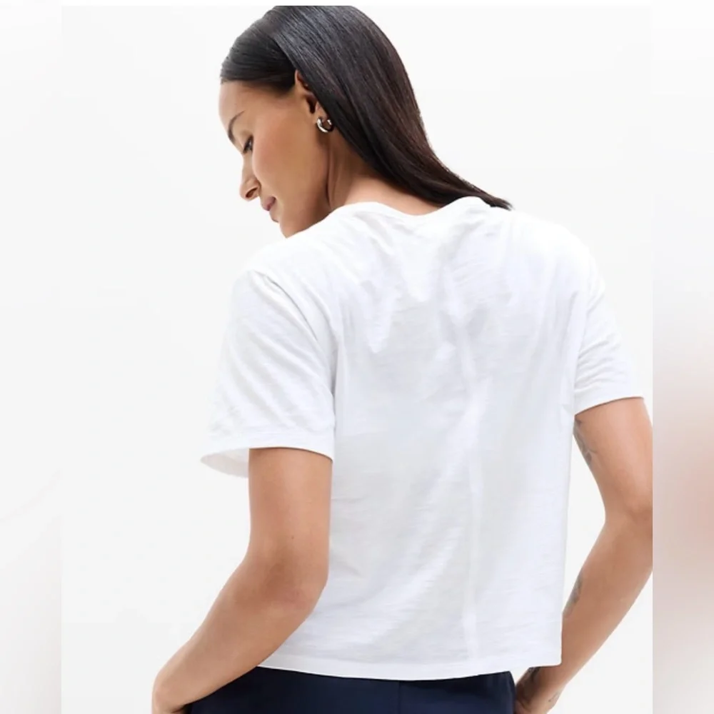 🏷️NWT Athleta‎ Size Large Essential Slub Tee Bright White Semi-Fitted Crew Neck - Picture 16 of 16